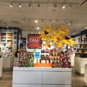 Bath & Body Works - Cosmetics & Beauty Supply Near Me - Miami, Florida