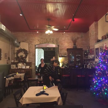 Red Raven - This 1902 building is a beautiful place to eat. - Wine Bars Near Me - Williams, Arizona Red Raven - This 1902 building is a beautiful place to eat. - Wine Bars Near Me - Williams, Arizona