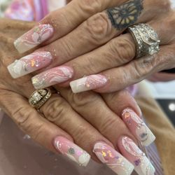 Wow Nails & Spa