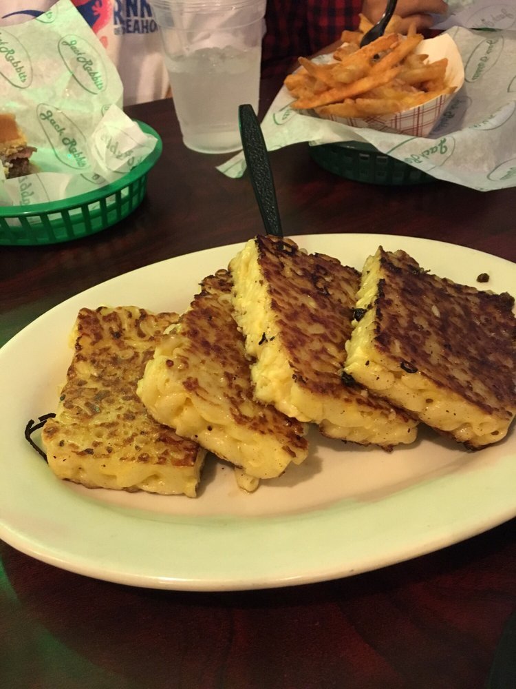 Order Grilled Mac & Cheese food online from Jack Rabbit's Burgers, Wings and Things store, Old Saybrook on bringmethat.com