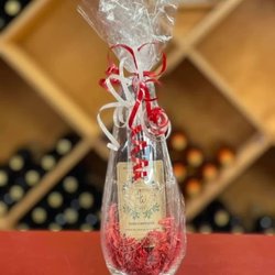 Junavelli Winery - Party Favors