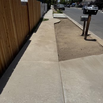 Avocado's Landscaping - Weed removal (After) - Landscaping Near Me Avocado's Landscaping - Weed removal (After) - Landscaping Near Me