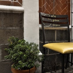 Café Galería Amparo - Entrada