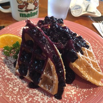 Cove Cafe - Blueberry waffle - American Near Me - Ogunquit, Maine