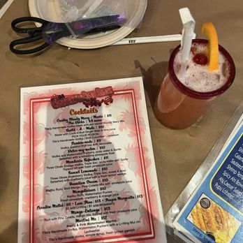 Da Crawfish and Crabshack - I lowkey forget what drink I ordered definitely no complaints here though! The scissors pictured are used for opening the various shells. - Seafood Near Me - Kapolei, Hawaii Da Crawfish and Crabshack - I lowkey forget what drink I ordered definitely no complaints here though! The scissors pictured are used for opening the various shells. - Seafood Near Me - Kapolei, Hawaii