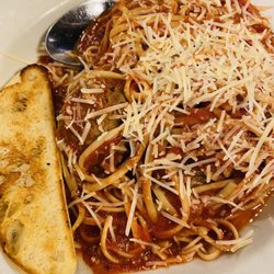 The Golden Goose American Grill - Spaghetti and Meatballs