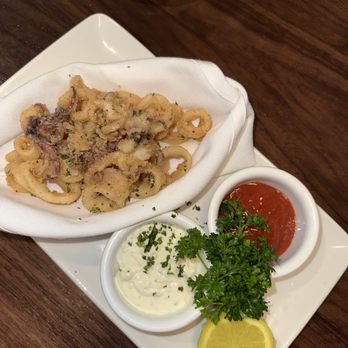 Nick's Laguna Beach - Calamari - American Near Me - Laguna Beach, California