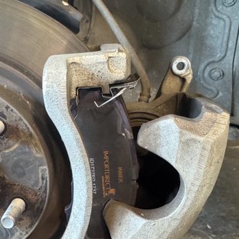 SpeeDee Oil Change & Auto Service - Missing bolt - Auto Repair Near Me - Bedford, Texas SpeeDee Oil Change & Auto Service - Missing bolt - Auto Repair Near Me - Bedford, Texas