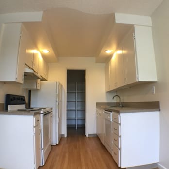 Georgetown Manor Apartments - Kitchen - Apartments Near Me - Tigard, Oregon Georgetown Manor Apartments - Kitchen - Apartments Near Me - Tigard, Oregon