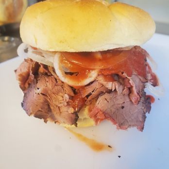B'more Bites - The Hun': Pit Beef Sandwich with homemade honey beer BBQ - Food Trucks Near Me - Show Low, Arizona B'more Bites - The Hun': Pit Beef Sandwich with homemade honey beer BBQ - Food Trucks Near Me - Show Low, Arizona