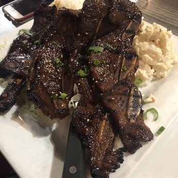 Da Kitchen Maui - Kalbi Ribs - Hawaiian Near Me - Kihei, Hawaii Da Kitchen Maui - Kalbi Ribs - Hawaiian Near Me - Kihei, Hawaii