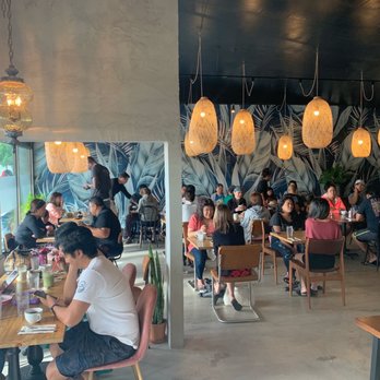 Egghead Cafe - Dining area - Coffee & Tea Near Me - Honolulu, Hawaii Egghead Cafe - Dining area - Coffee & Tea Near Me - Honolulu, Hawaii