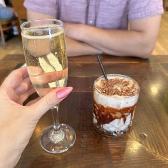 Farmer's Table - Peach mimosa and Mudslide - New American Near Me - La Mesa, California