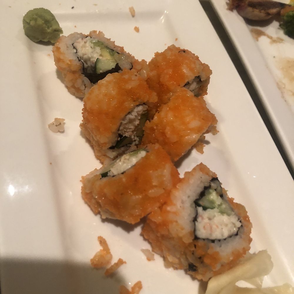 Yanagi Sushi - California roll - Japanese Near Me - Honolulu, Hawaii Yanagi Sushi - California roll - Japanese Near Me - Honolulu, Hawaii