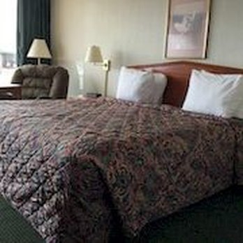 Sunset Inn - King Size - Hotels Near Me - Clarksville, Arkansas Sunset Inn - King Size - Hotels Near Me - Clarksville, Arkansas