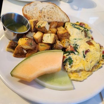 Nutmeg Bakery & Cafe - Florentine Omelet - Breakfast & Brunch Near Me - Poway, California