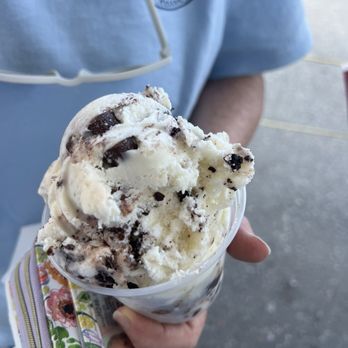 Blueberry Hill Dairy Bar - Ice Cream & Frozen Yogurt Near Me - Ellsworth, Maine Blueberry Hill Dairy Bar - Ice Cream & Frozen Yogurt Near Me - Ellsworth, Maine