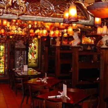 Gullivers Pizza and Pub