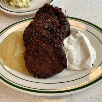 Mamaleh's Delicatessen - Latkes - Delis Near Me - Cambridge, Massachusetts