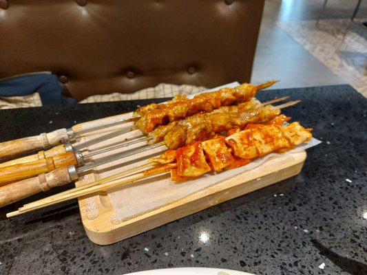 Xin Jiang Restaurant/Halal西域食府.清真 by null