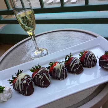 San Ramon Marriott - A nice welcome after traveling you come to your room and this is waiting for you. - Hotels Near Me - San Ramon, California