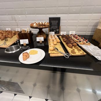 JW Marriott Venice Resort & Spa - Breakfast buffet - Hotels Near Me - Venice, RM JW Marriott Venice Resort & Spa - Breakfast buffet - Hotels Near Me - Venice, RM