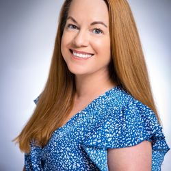 Spa 512 - Amber Bullis. Licensed Massage Therapist, Licensed Esthetician, Senior Laser Technician