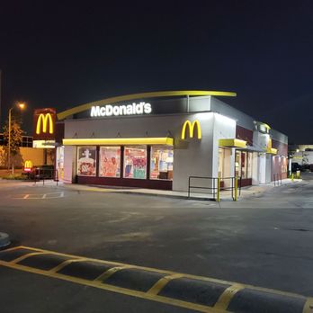 McDonald's - Burgers Near Me - Pasadena, California McDonald's - Burgers Near Me - Pasadena, California