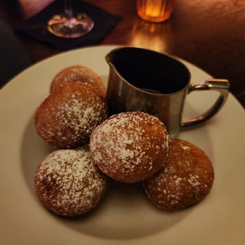 Cathédrale Restaurant - Beignets - French Near Me - New York, New York