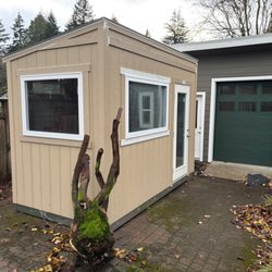 Tuff Shed Hillsboro - Small TuffShed to fit into a tight space.