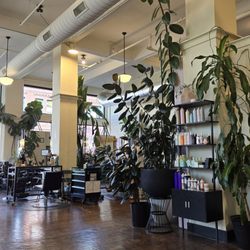 Argyle Salon