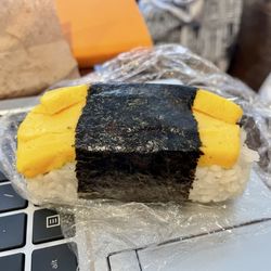 Kanin - Egg musubi