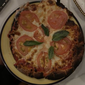 Amore Mio - Margherita Pizza - Piano Bars Near Me - Aurora, Illinois