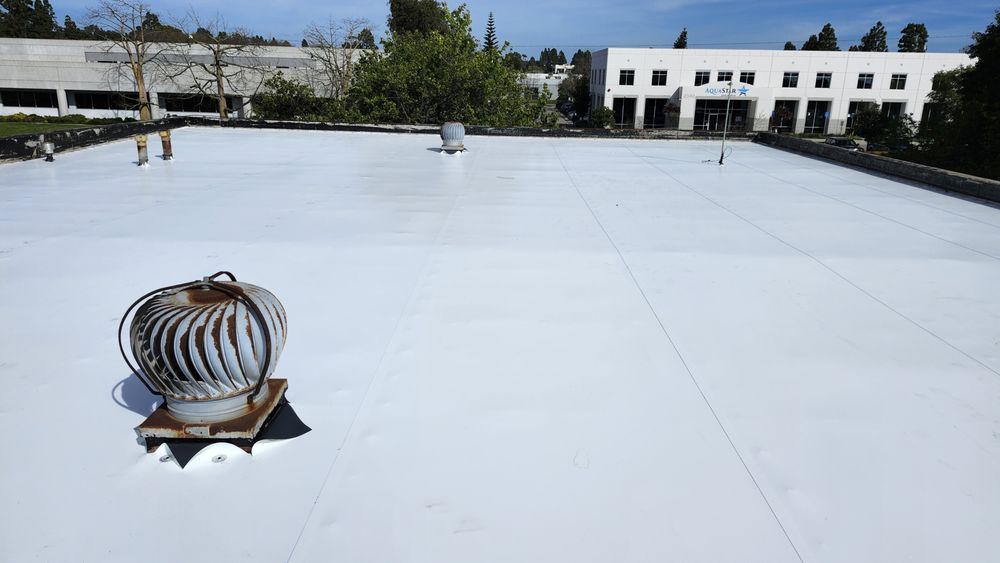 Slide of Carlos Guti Roofing