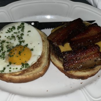 Au Cheval - Bars Near Me - Chicago, Illinois