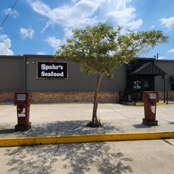 Spahr's Seafood Restaurant & Lounge - Front