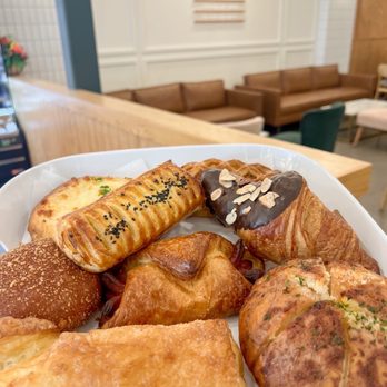 Tous Les Jours - Happiness on a tray :) - Bakeries Near Me - Omaha, Nebraska Tous Les Jours - Happiness on a tray :) - Bakeries Near Me - Omaha, Nebraska