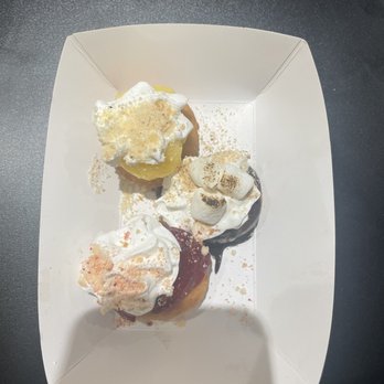Bucketlist - Donuts! - Chicken Wings Near Me - Las Vegas, Nevada Bucketlist - Donuts! - Chicken Wings Near Me - Las Vegas, Nevada