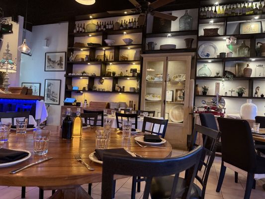 Cacio e Pepe Italian Restaurant by null