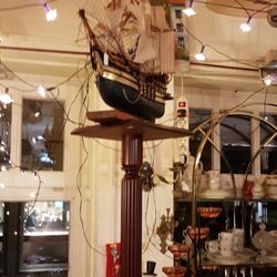Der kleine Flohmarktladen