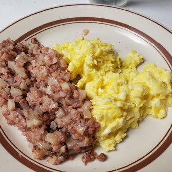 Anderson's Cozy Corner Restaurant - Corned beef hash - Diners Near Me - Elmira, New York Anderson's Cozy Corner Restaurant - Corned beef hash - Diners Near Me - Elmira, New York