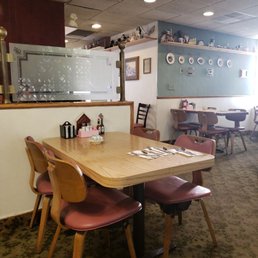 Waffle Barn Closed 74 Photos 135 Reviews Breakfast Brunch 590 Colusa Ave Yuba City Ca Restaurant Reviews Yelp