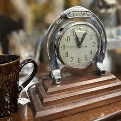 Blue Octopus Antiques & Artisans - A clock for an equestrian!!