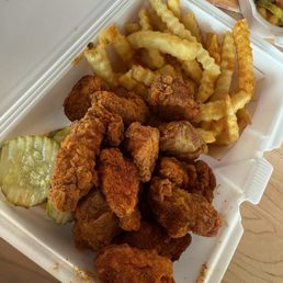 10 pc. Dave's Bites w/ Fries 10 pc. Dave's Bites w/ Fries