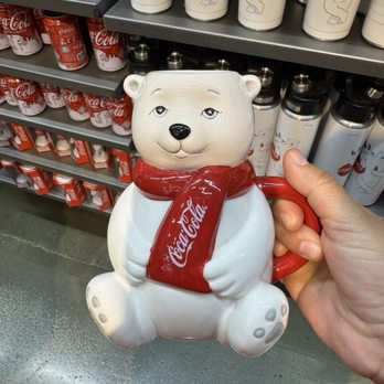 Coca-Cola-Store - Mug so cute - Hobby Shops Near Me - Las Vegas, Nevada