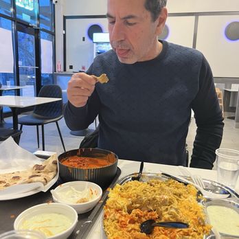 Ghareeb Nawaz - Halal Near Me - Des Plaines, Illinois