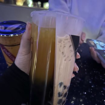 Pekoe - Yellow Mango & Foxy Brown Split Cup - Coffee & Tea Near Me - San Jose, California