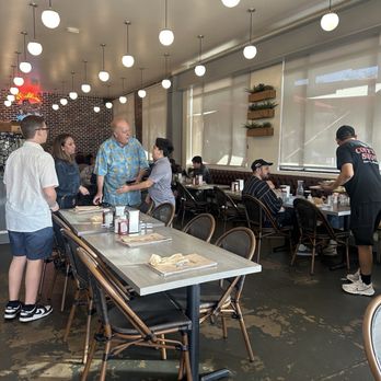 Millie's Cafe - Pasadena - Breakfast & Brunch Near Me - Pasadena, California