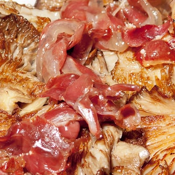 Casa Baizan - Setas con jamón. - Asturian Near Me - Gijón, O Casa Baizan - Setas con jamón. - Asturian Near Me - Gijón, O