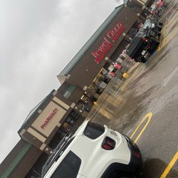 Jewel-Osco - Outside